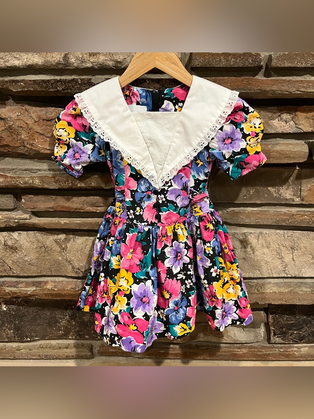 Vintage 90s Eve Too! Black Floral Dress with White Lace Collar